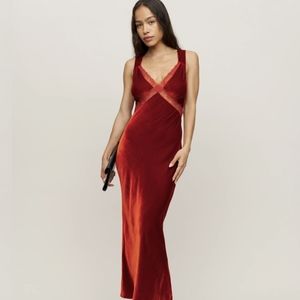 NWT Reformation Lorenzo velvet dress